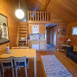Semesterbostad Village Kuukiuru