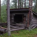 Village Kuukiuru Feriehus *
