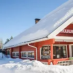 Village Kuukiuru Vuostimo