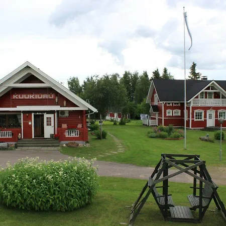 Semesterbostad Village Kuukiuru Vuostimo
