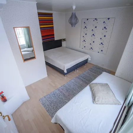 Village Kuukiuru Semesterbostad