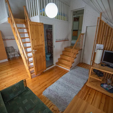 Village Kuukiuru Ferienhaus