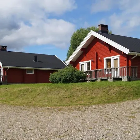 Semesterbostad Village Kuukiuru