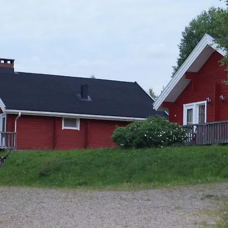 Village Kuukiuru Semesterbostad