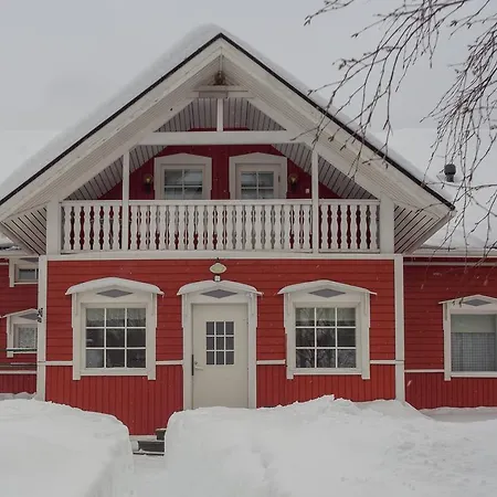 Semesterbostad Village Kuukiuru