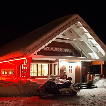 库库如假日乡村酒店 *