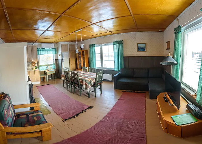 Village Kuukiuru Hébergement de vacances Vuostimo