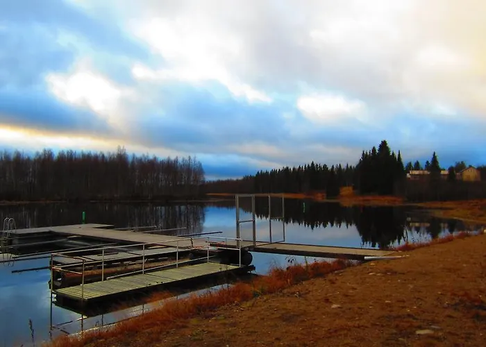 Village Kuukiuru * Vuostimo