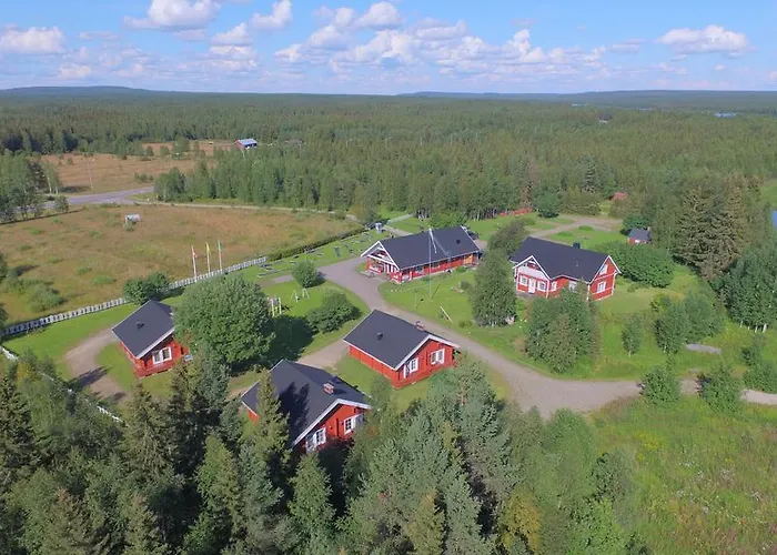 Village Kuukiuru Tatil Evi Vuostimo