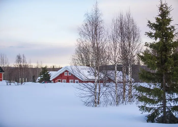Village Kuukiuru * Vuostimo