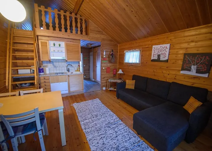 Tatil Evi Village Kuukiuru